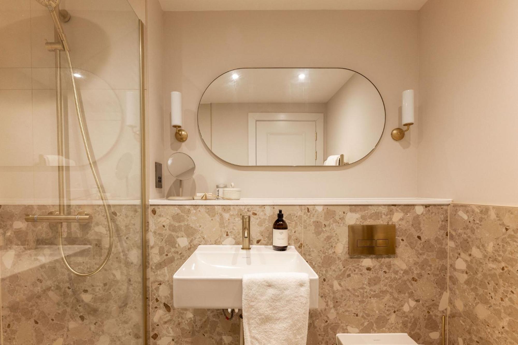 Moment George IV Bridge Hotel Edinburgh Ngoại thất bức ảnh